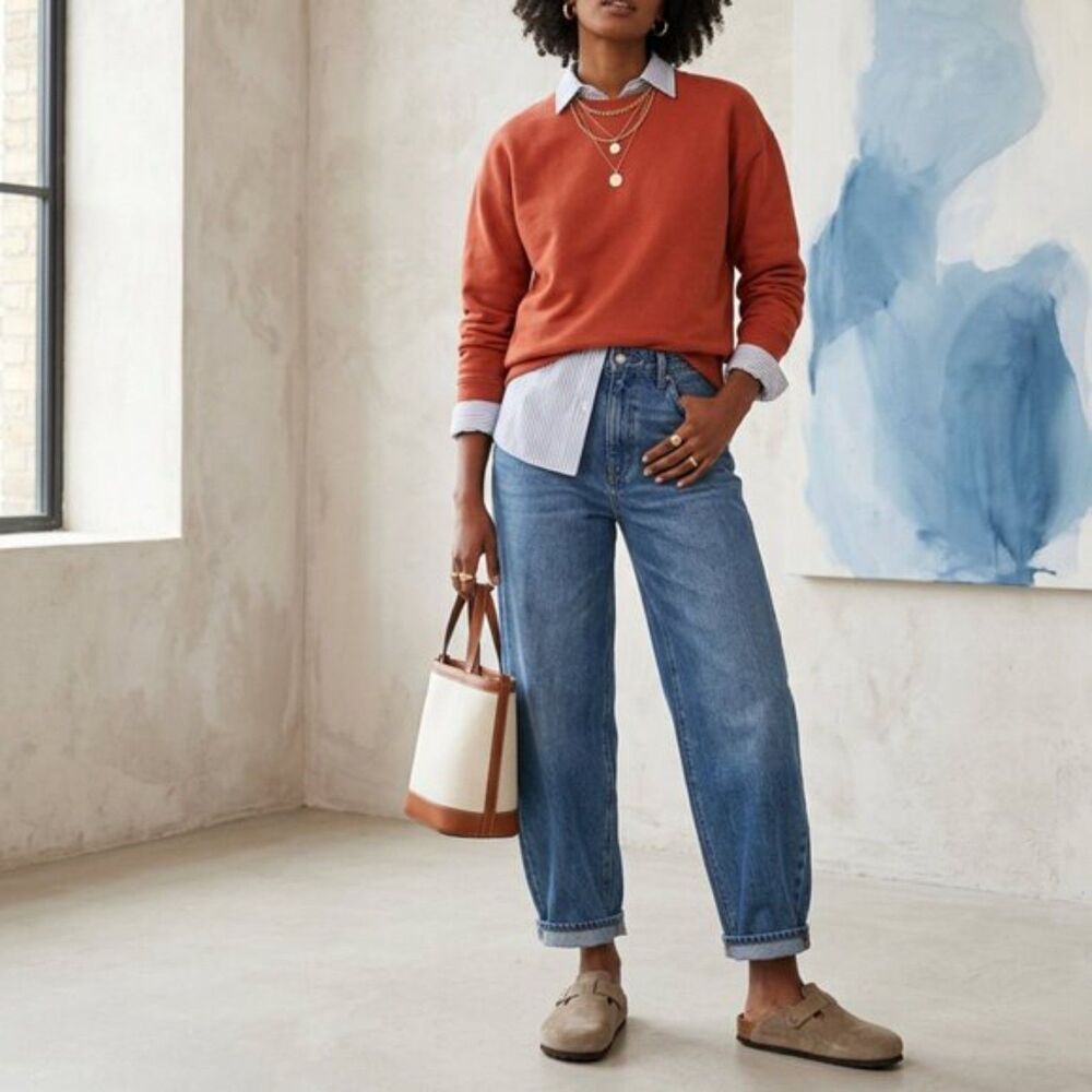 Elizabeth and James Clean Girl VSCO Girl Minimalist Oversized Lia Sweatshirt